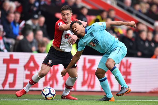 多重因素的 多重因素的