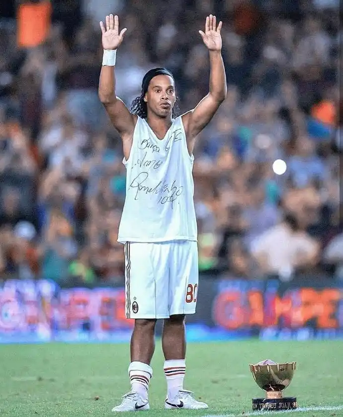 球队时往往 球队时往往